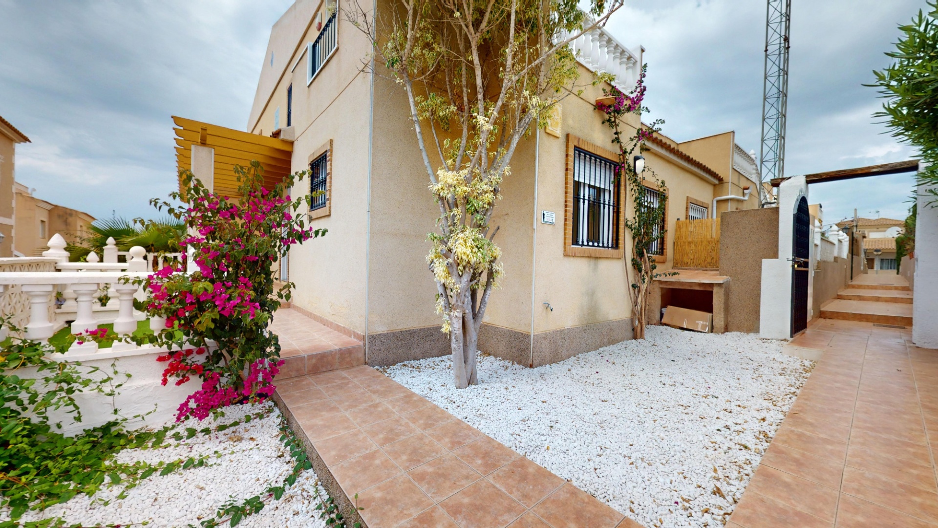 Resale - Villa - Villamartin - El Galan