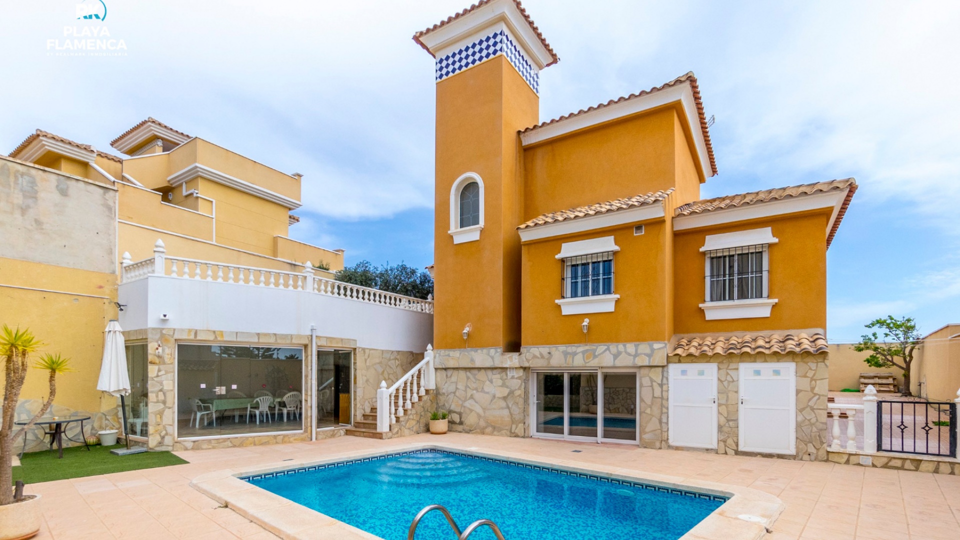 Resale - Villa - Villamartin - El Galan