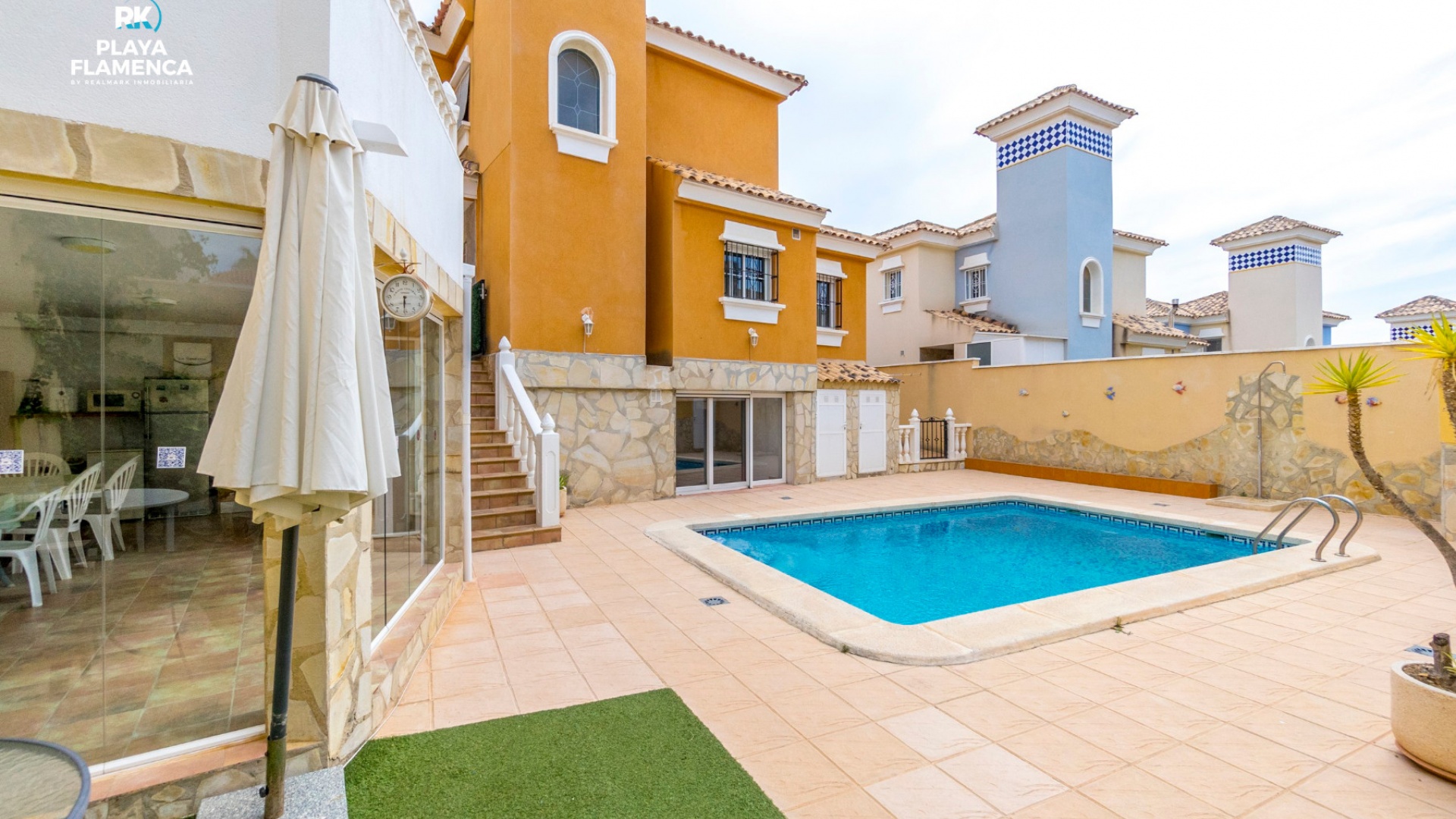 Resale - Villa - Villamartin - El Galan