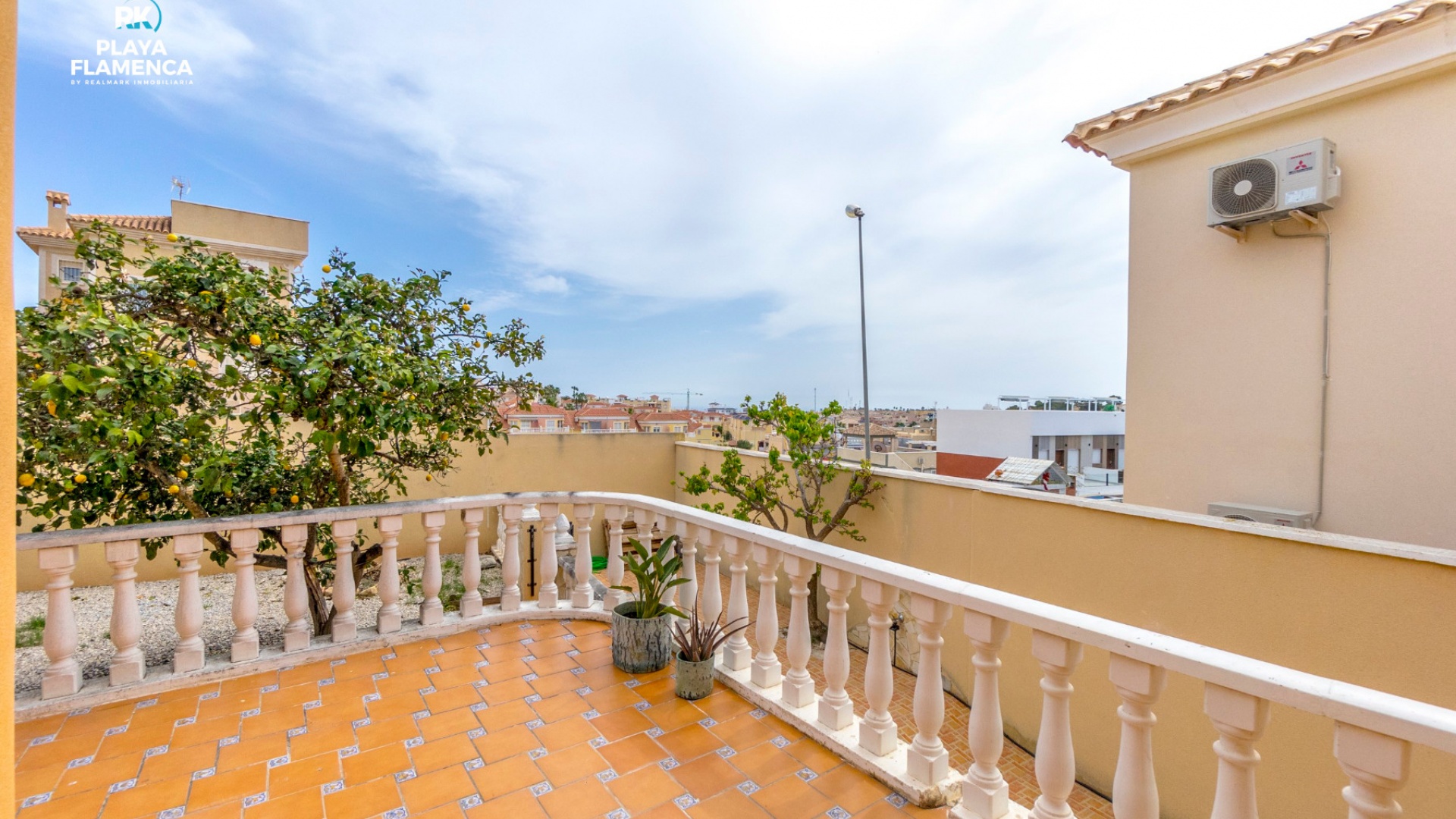 Resale - Villa - Villamartin - El Galan