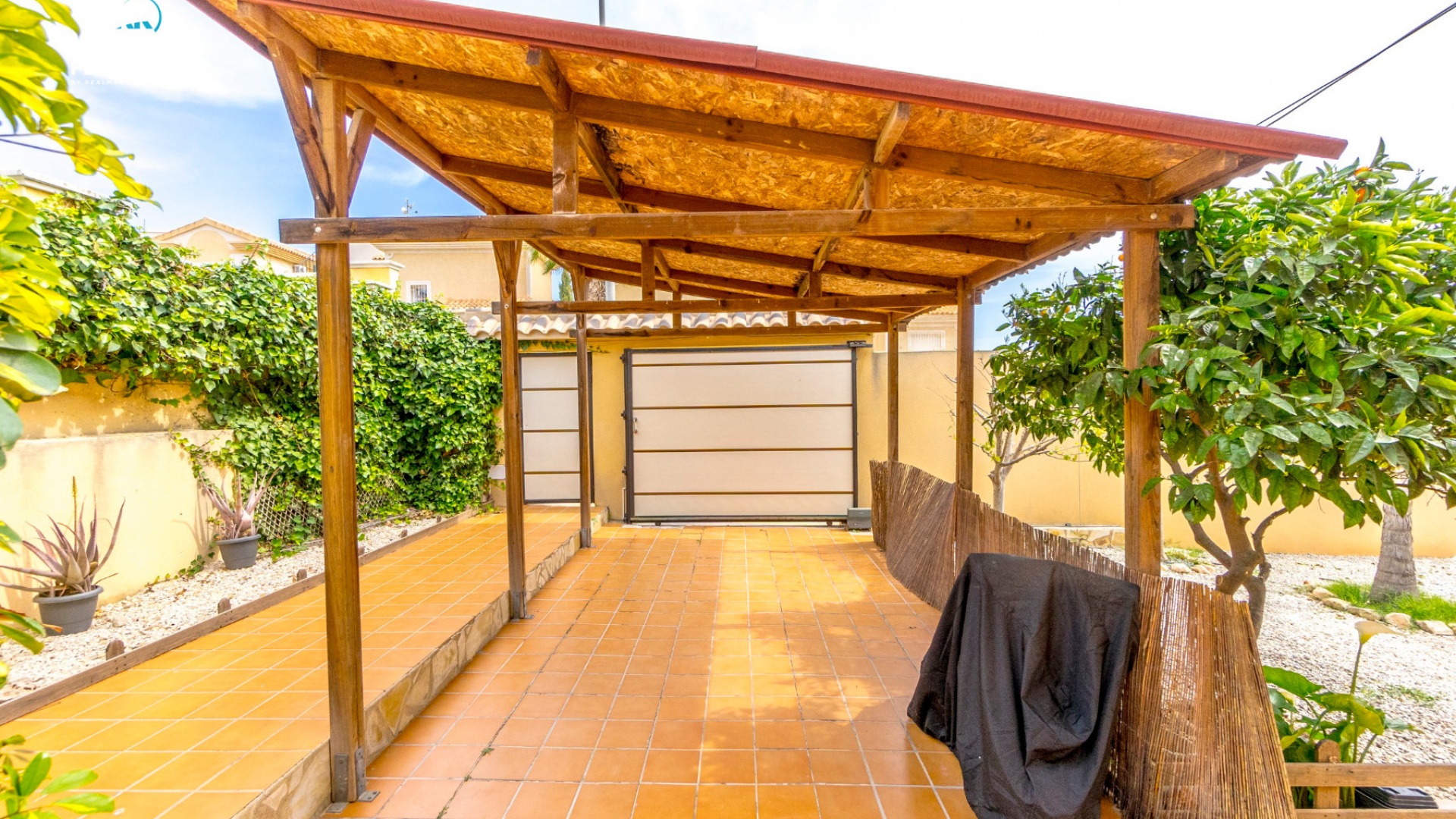 Resale - Villa - Villamartin - El Galan