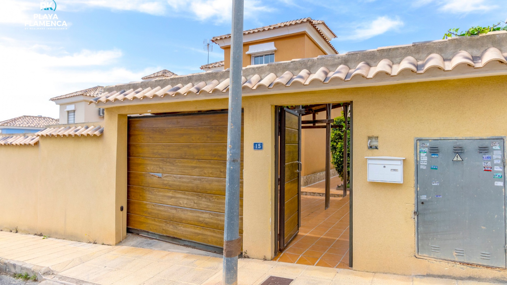 Resale - Villa - Villamartin - El Galan