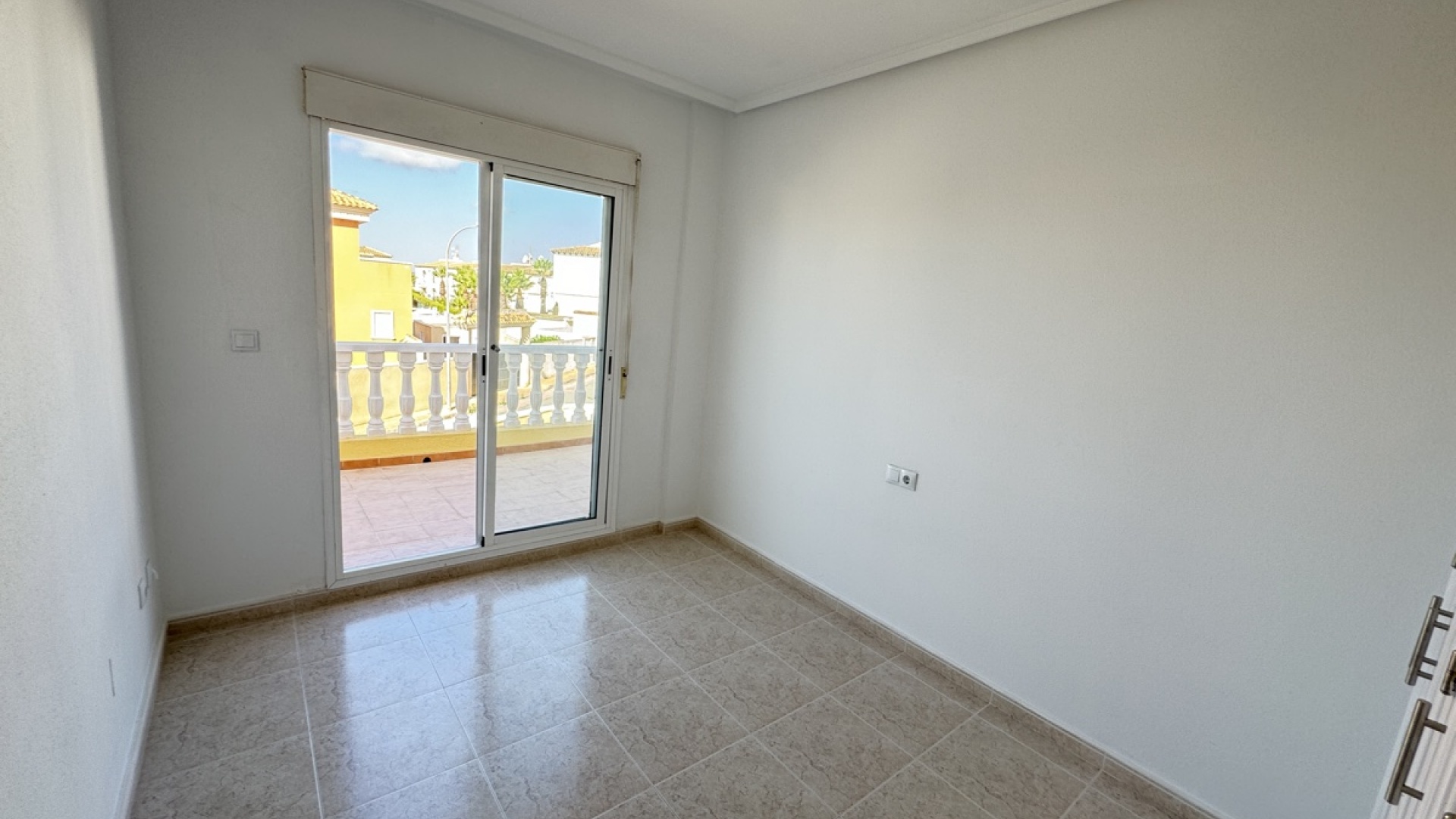 Resale - Villa - Villamartin - El Galan