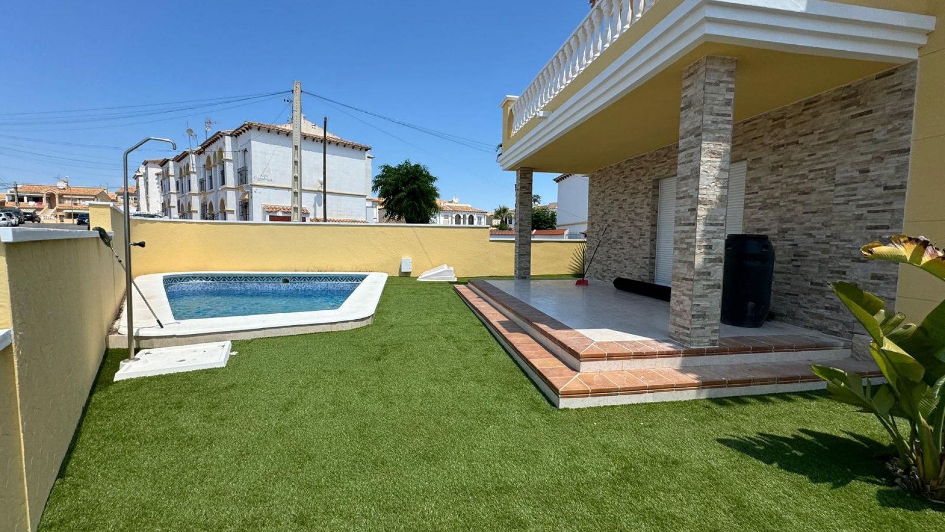 Resale - Villa - Villamartin - El Galan