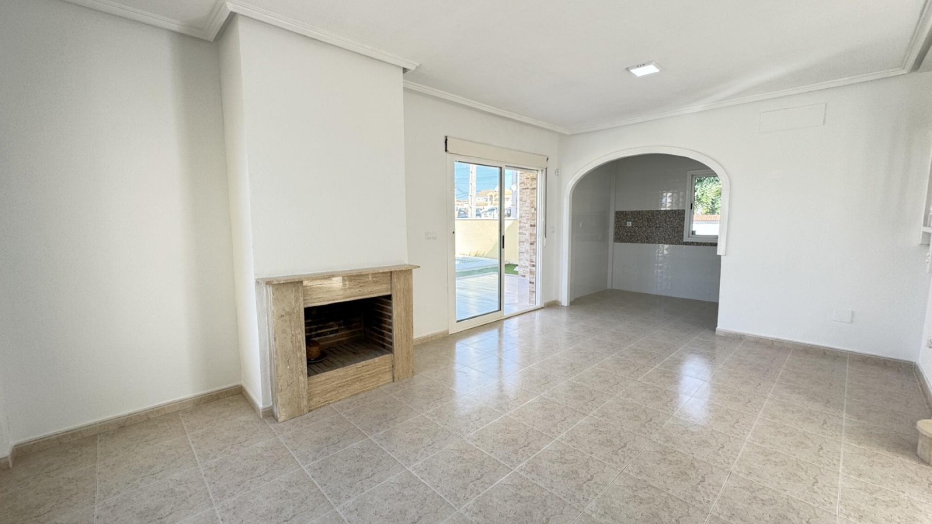 Resale - Villa - Villamartin - El Galan