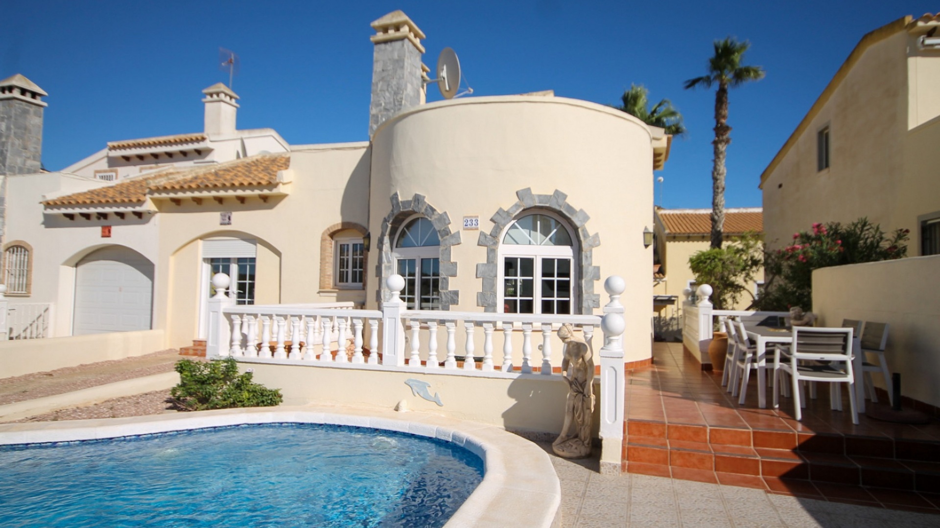 Resale - Villa - Villamartin - las ramblas