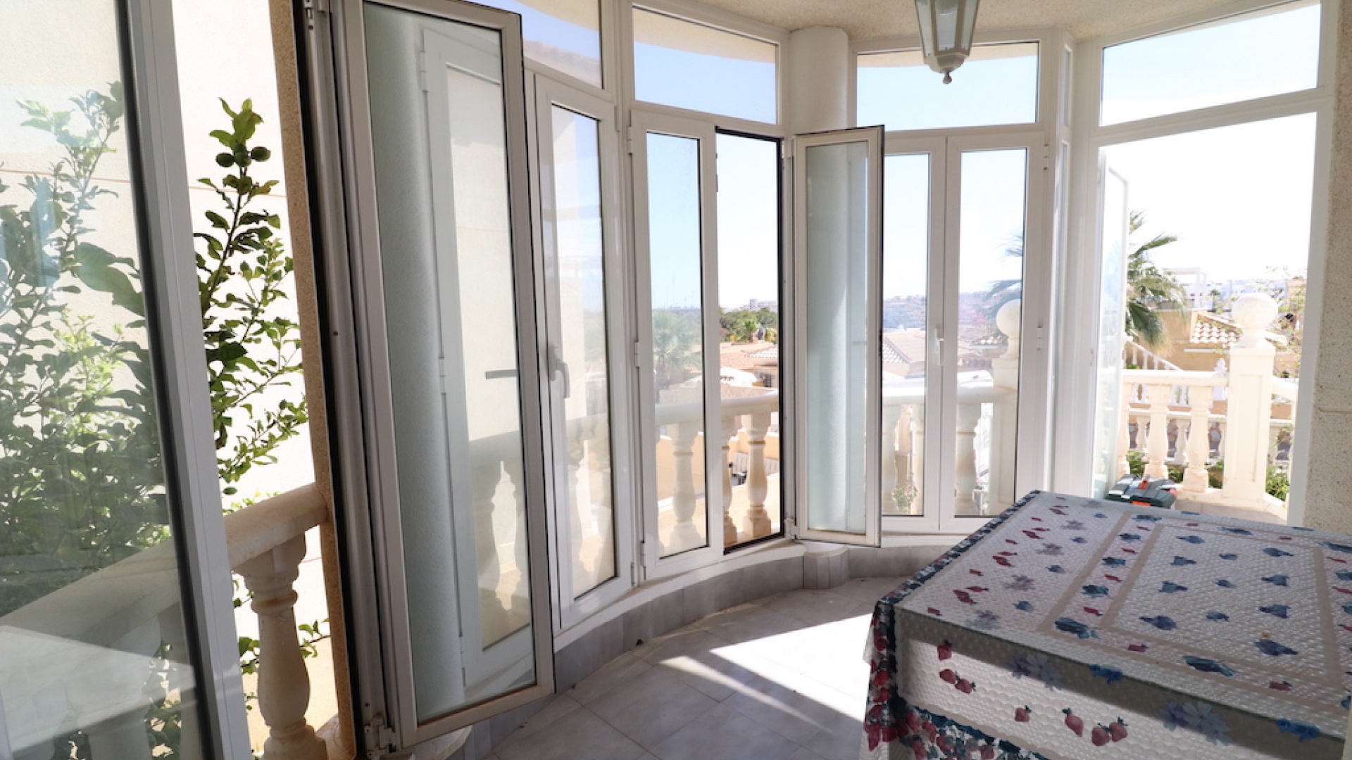 Resale - Villa - Villamartin - Loma Golf