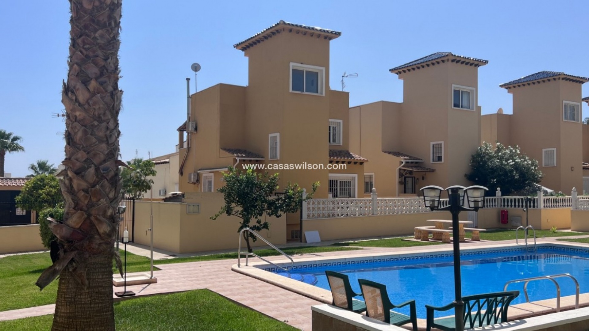 Resale - Villa - Villamartin - lomas del golf