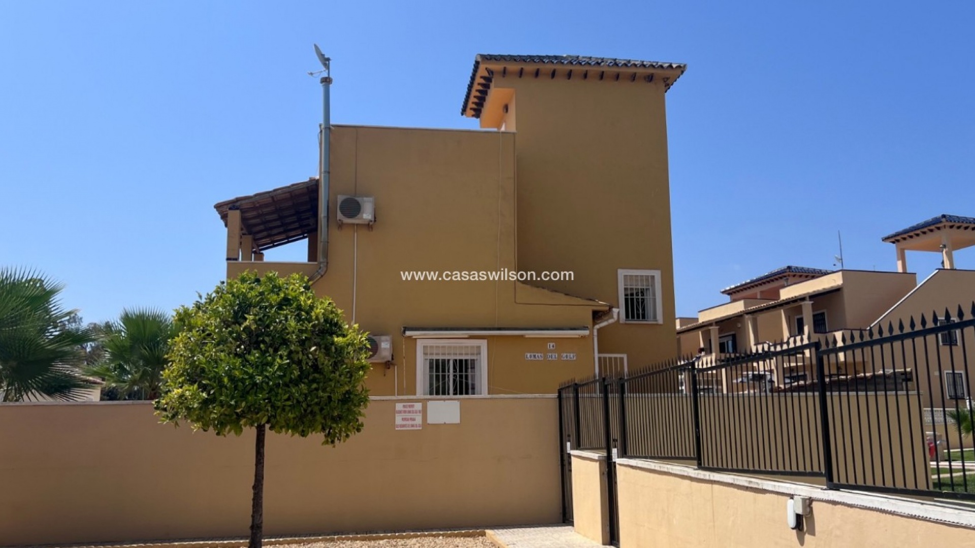 Resale - Villa - Villamartin - lomas del golf