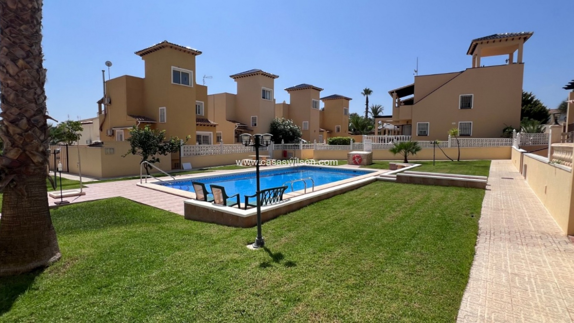 Resale - Villa - Villamartin - lomas del golf