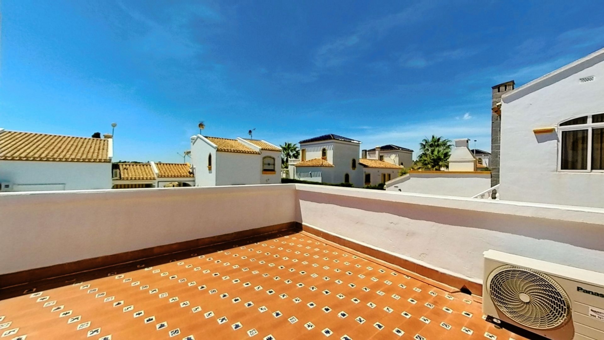 Resale - Villa - Villamartin - Los Dolses