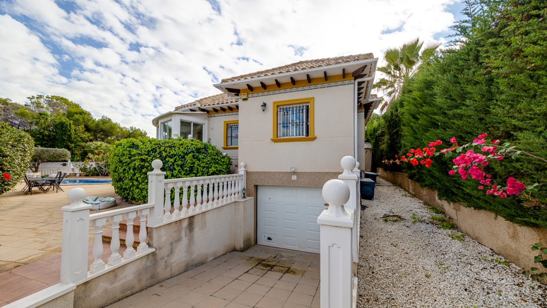 Resale - Villa - Villamartin - pinada golf