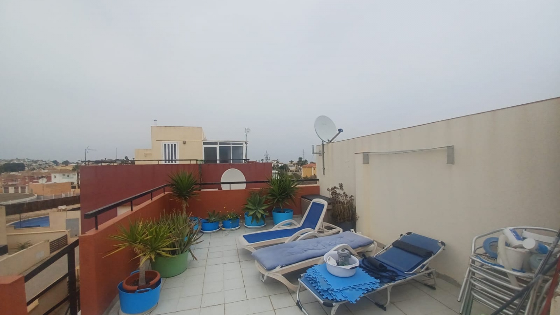 Resale - Villa - Villamartin - vista azul