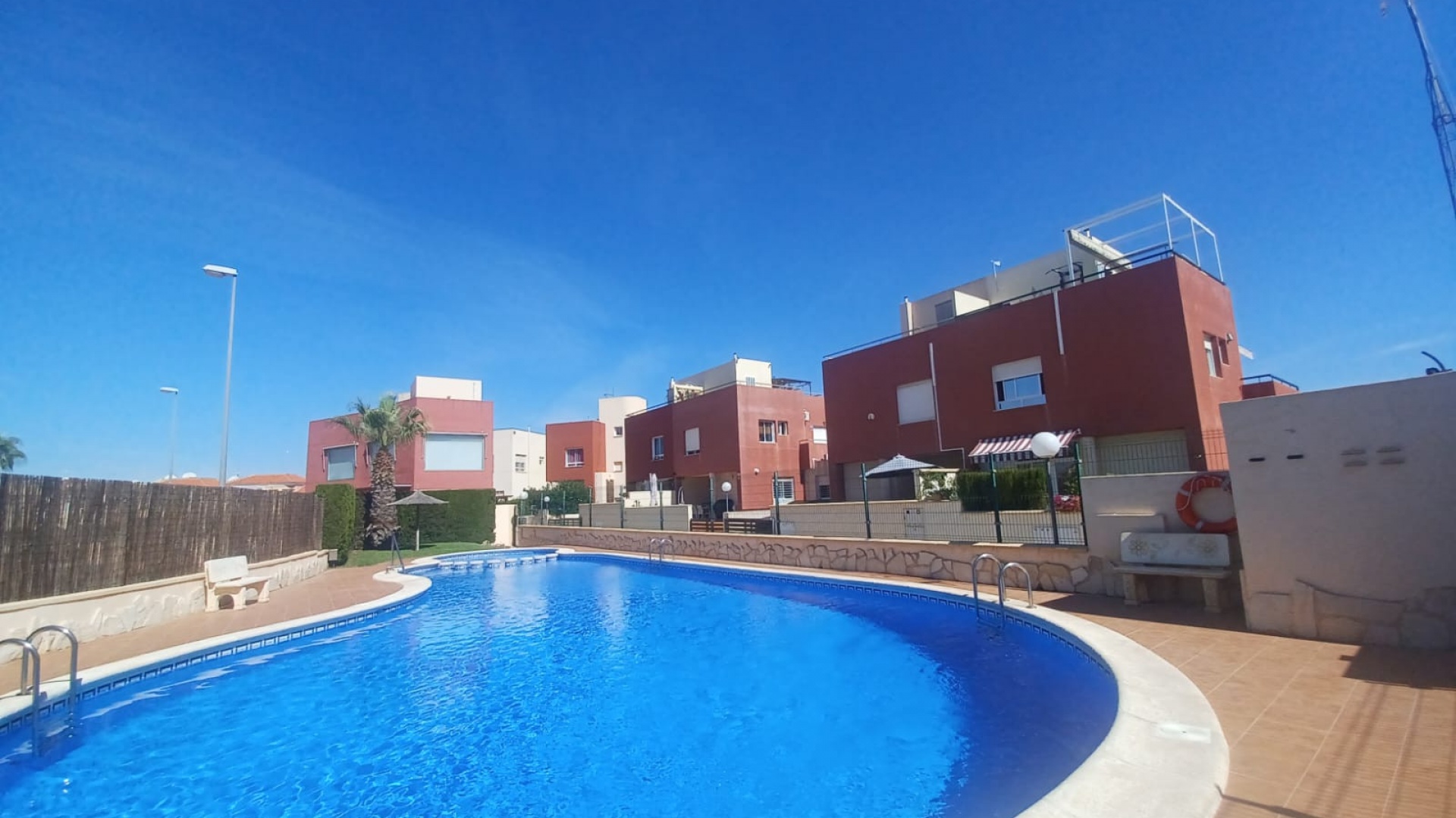 Resale - Villa - Villamartin - vista azul