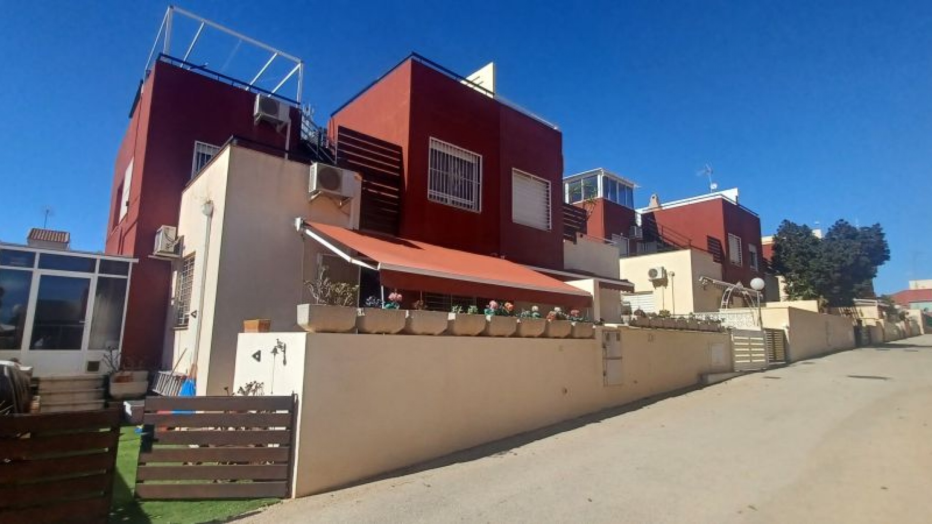 Resale - Villa - Villamartin - vista azul