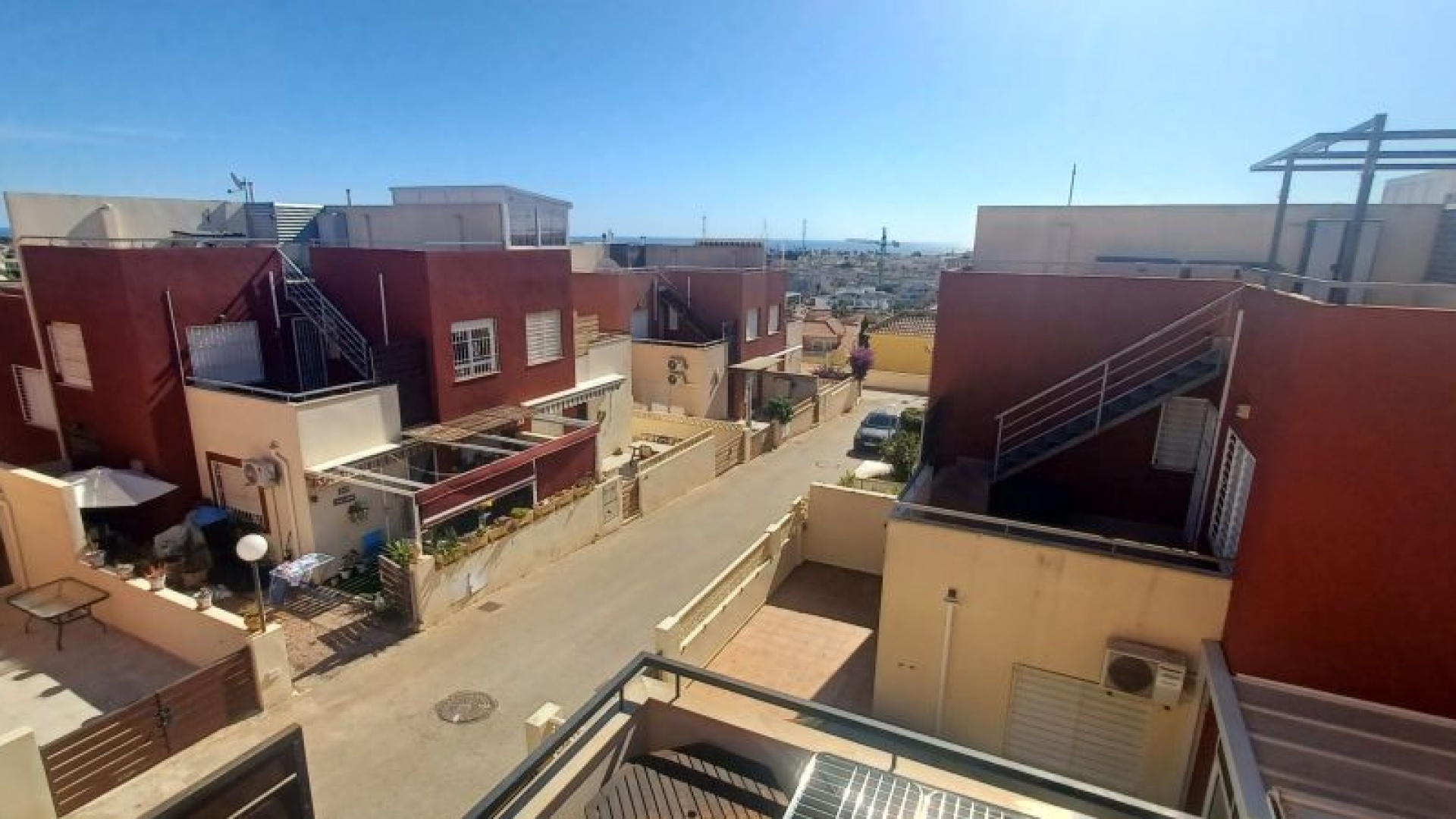 Resale - Villa - Villamartin - vista azul