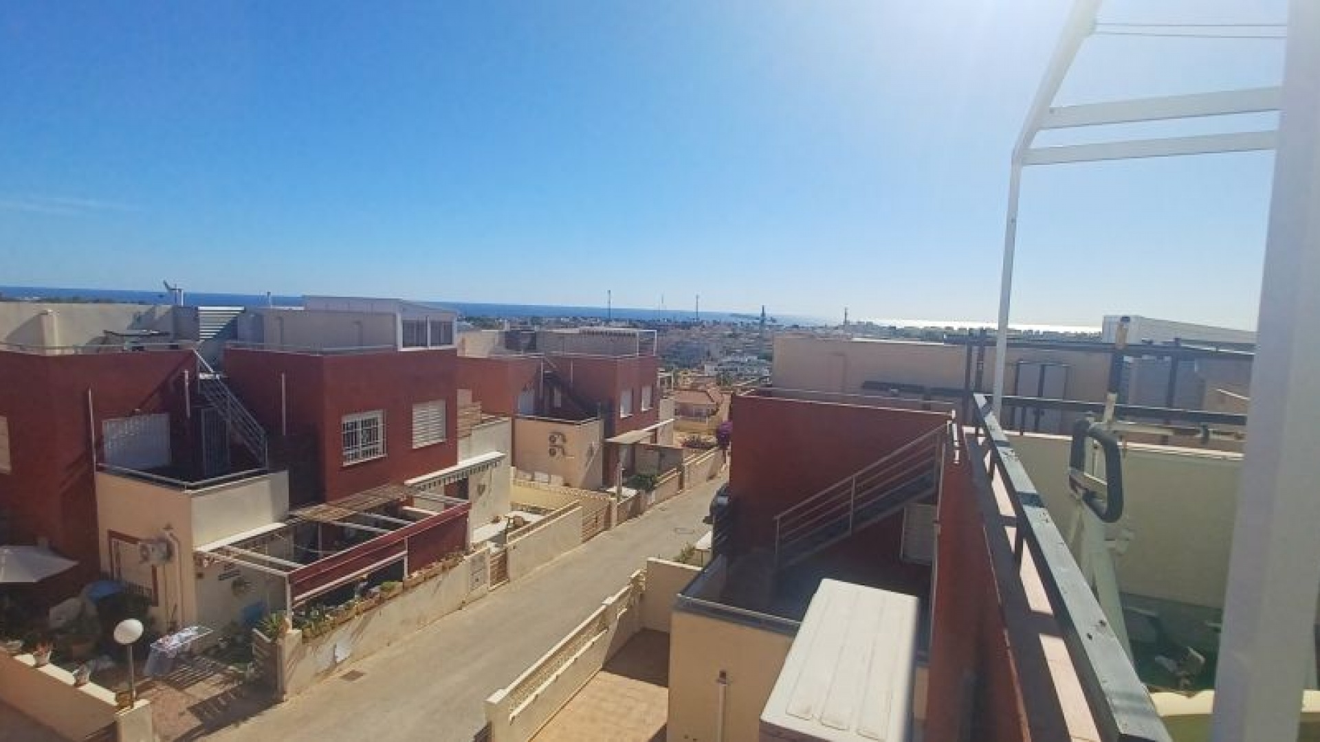 Resale - Villa - Villamartin - vista azul