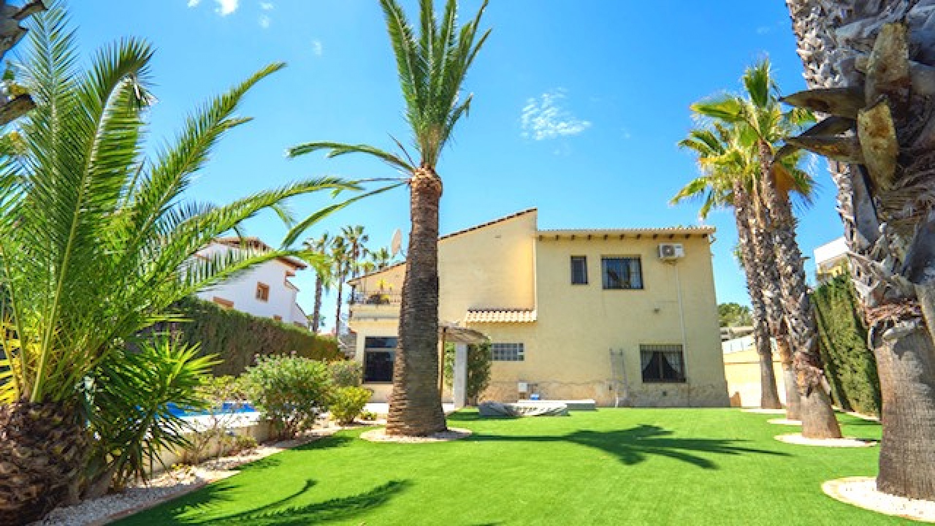 Resale - Villa - Villamartin