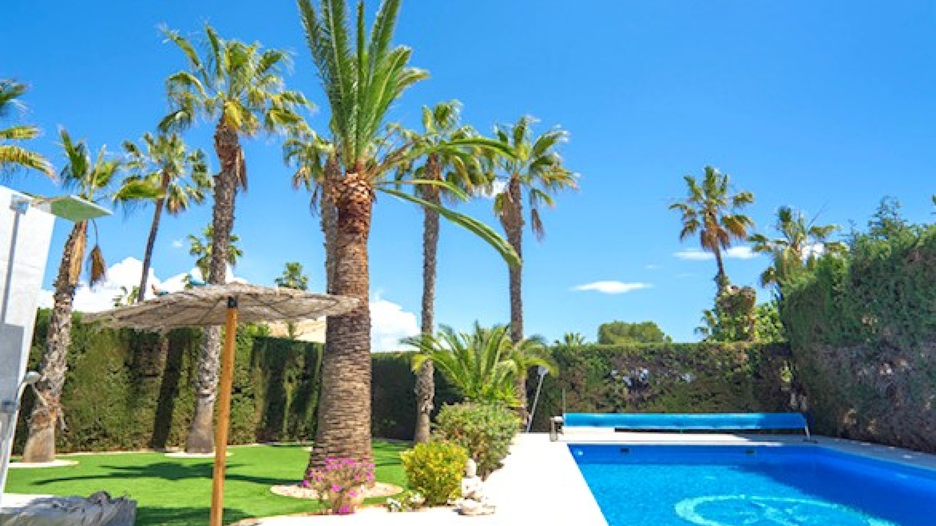 Resale - Villa - Villamartin