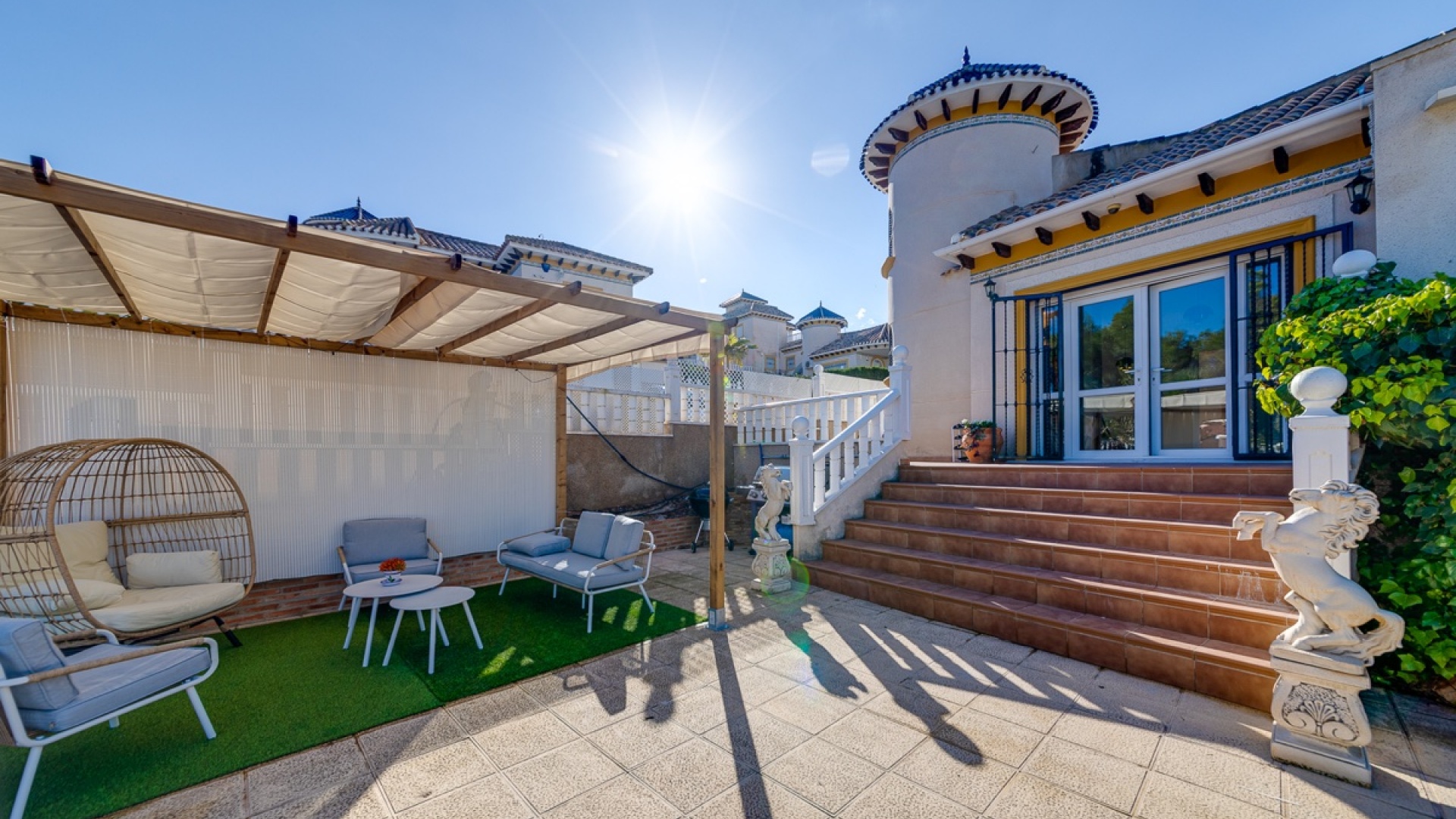 Resale - Villa - Villamartin