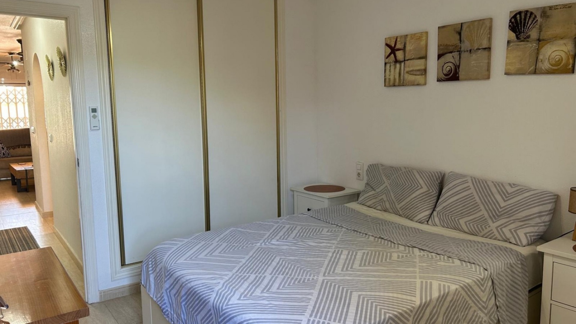 Revente - Appartement - Daya Nueva