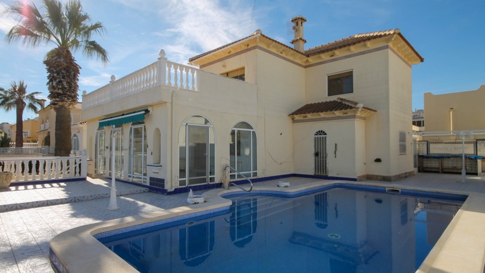 Revente - Villa - Villamartin - blue lagoon