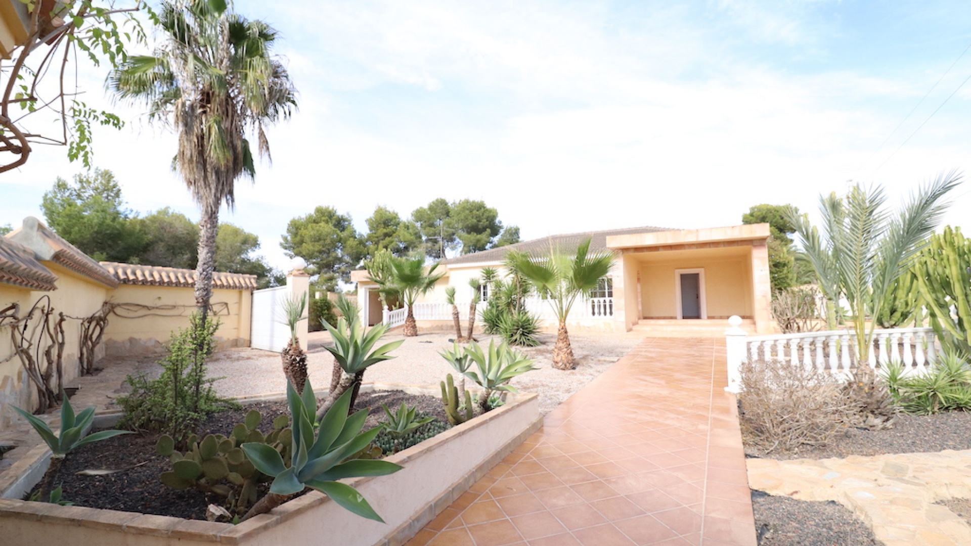 Revente - Villa - Villamartin - las filipinas