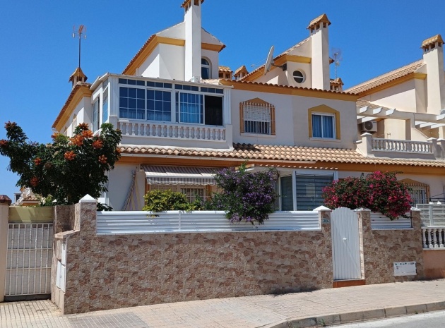 Stadthaus - Wiederverkauf - Playa Flamenca - villa flamenca