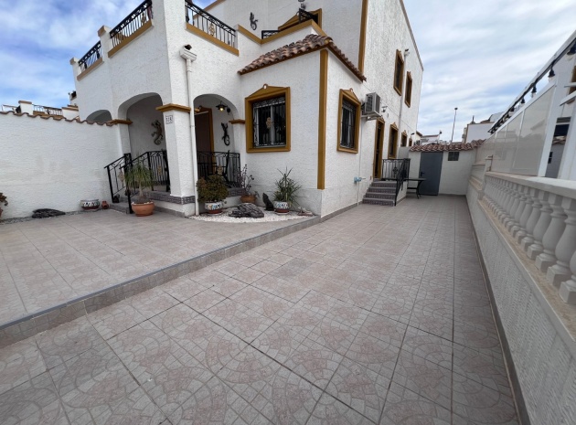 Townhouse - Resale - Los Montesinos - Entre Naranjos