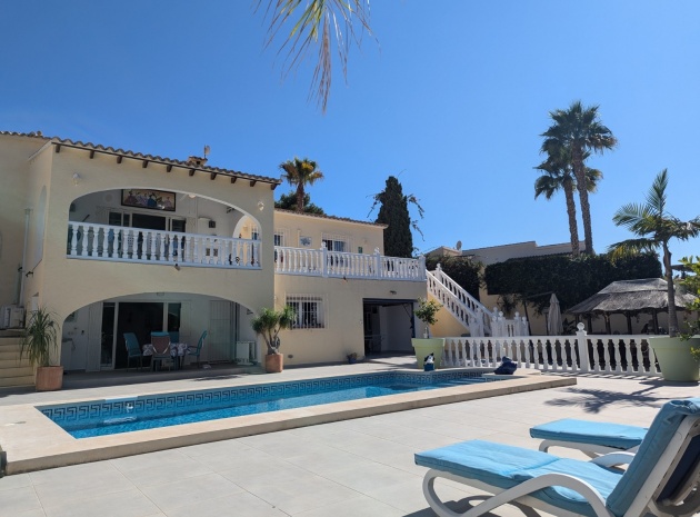 Villa - Återförsäljning - Benissa - La Fustera