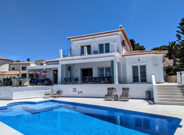 Villa - Återförsäljning - Moraira - Arnella