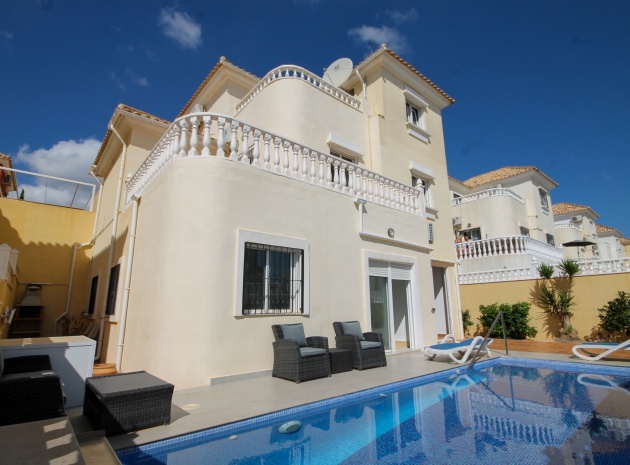 Villa - Återförsäljning - Orihuela Costa - Orihuela Costa