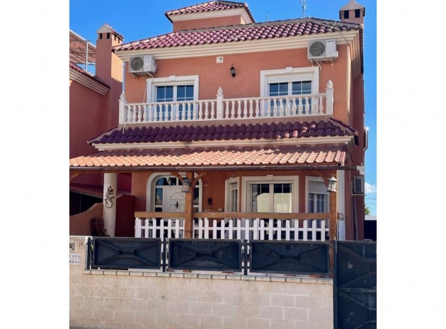 Villa - Resale - Almoradi - Almoradi