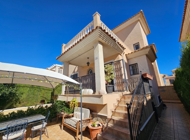 Villa - Resale - Los Altos - royal park