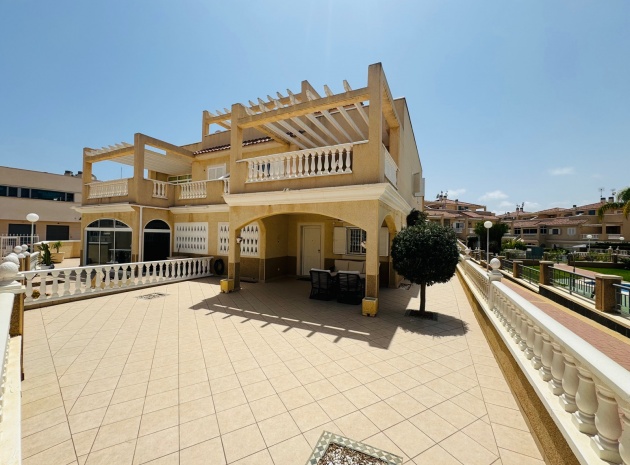 Villa - Resale - Playa Flamenca - CSP-43794