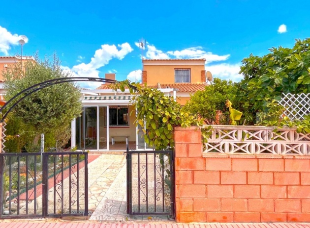 Villa - Resale - Playa Flamenca - las chismosas