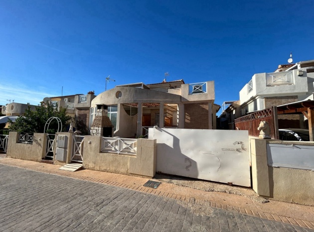 Villa - Resale - Playa Flamenca - Res. Olympia