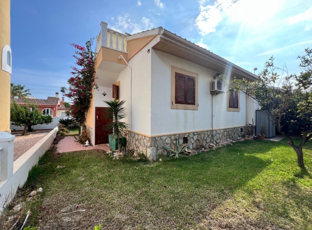 Villa - Resale - Playa Flamenca - Urb Horizonte