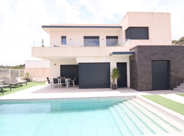 Villa - Resale - San Miguel de Salinas - La Canada