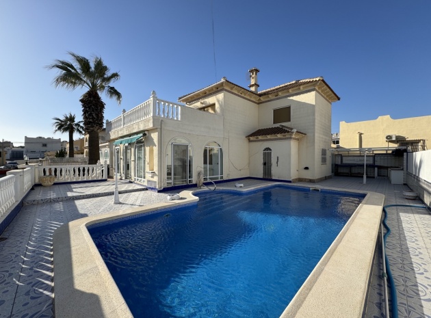 Villa - Resale - Villamartin - Villamartin