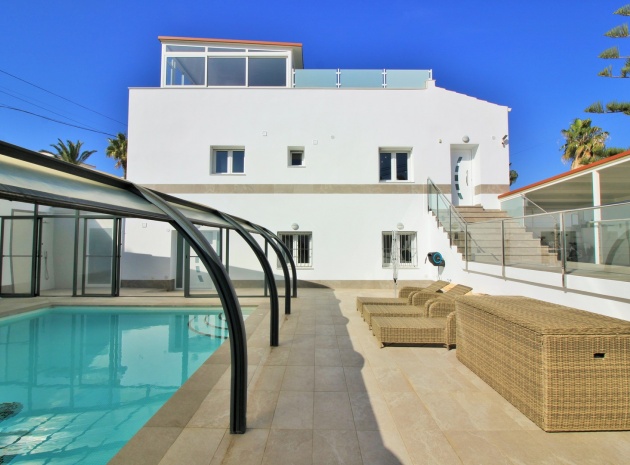 Villa - Resale - Villamartin - Villamartin