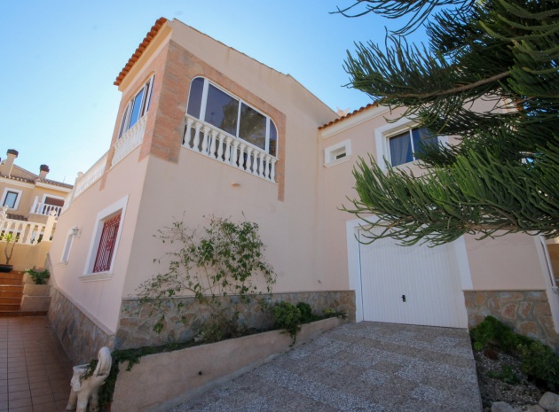 Villa - Revente - Villamartin - El Galan