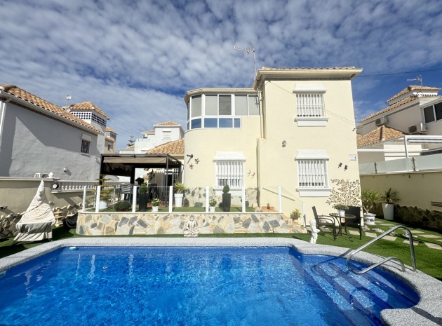 Villa - Revente - Villamartin - Villamartin