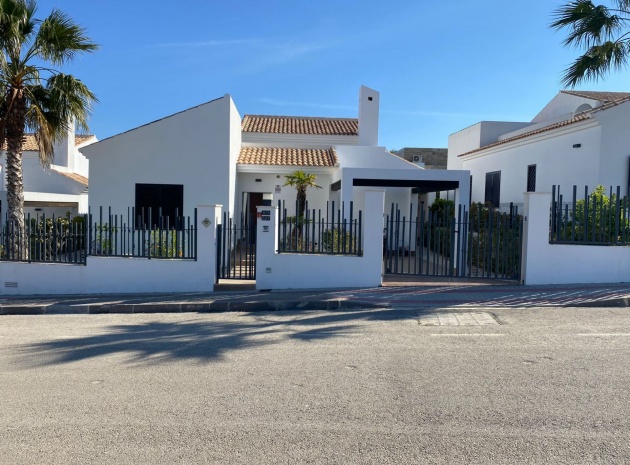 Villa - Wederverkoop - Algorfa - CSP-15826