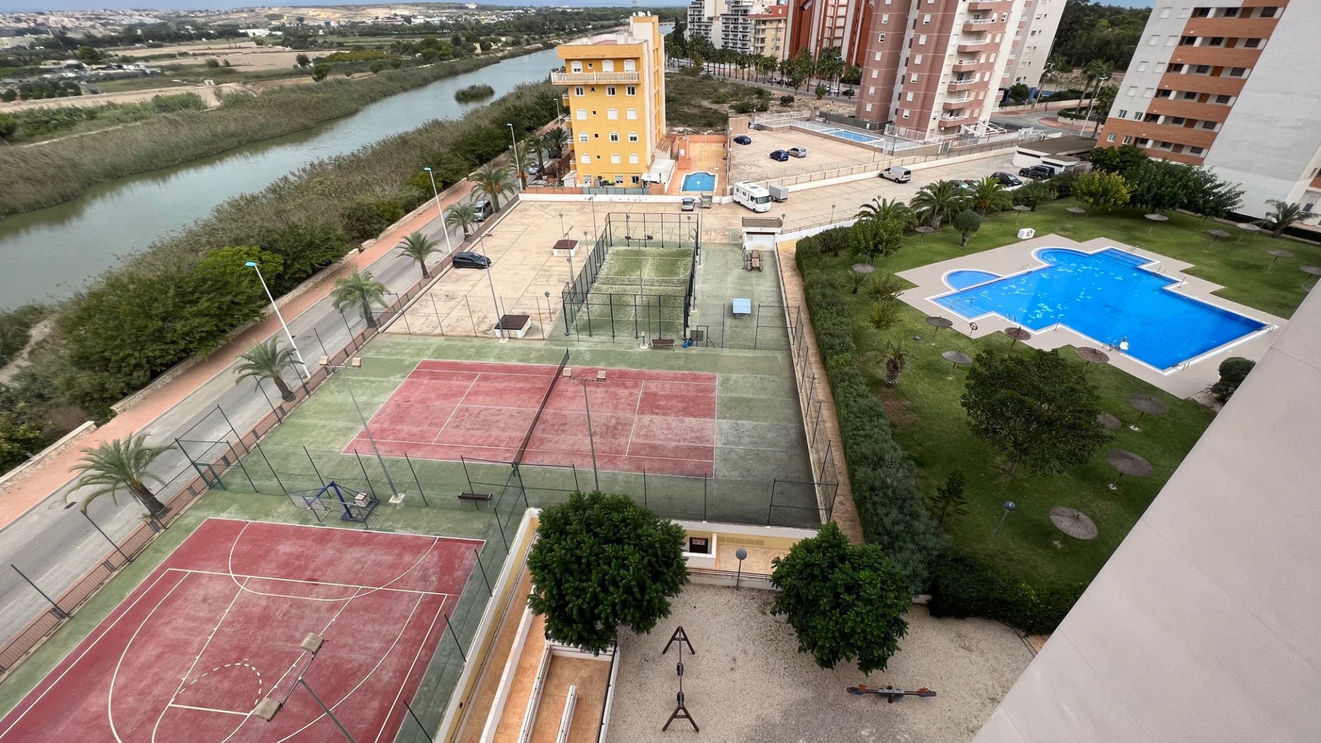 Wederverkoop - Appartement - Guardamar del Segura - Puerto