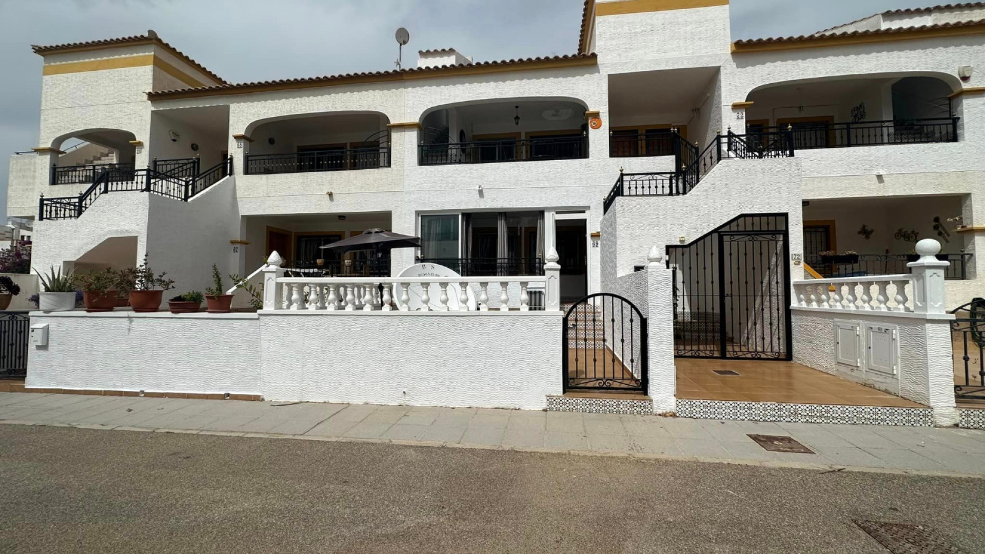 Wederverkoop - Appartement - Los Montesinos - entre naranjos