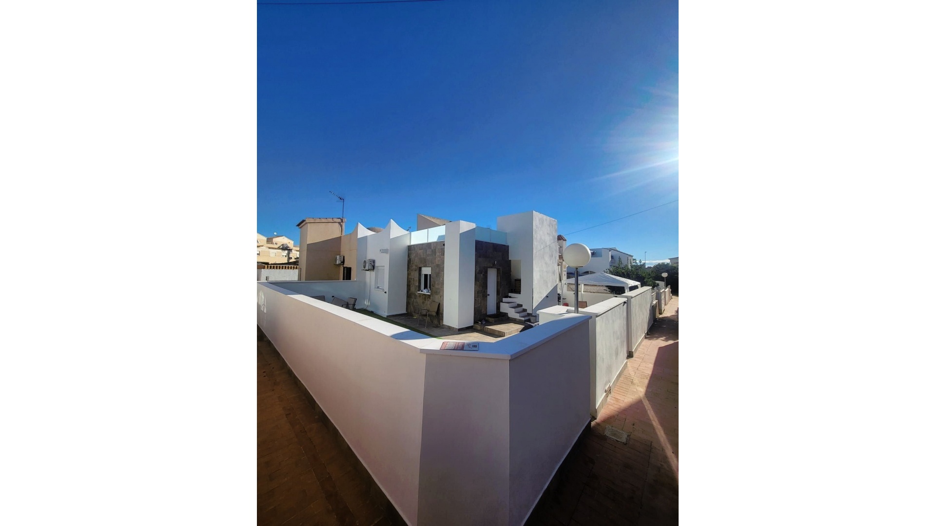 Wederverkoop - Villa - Playa Flamenca