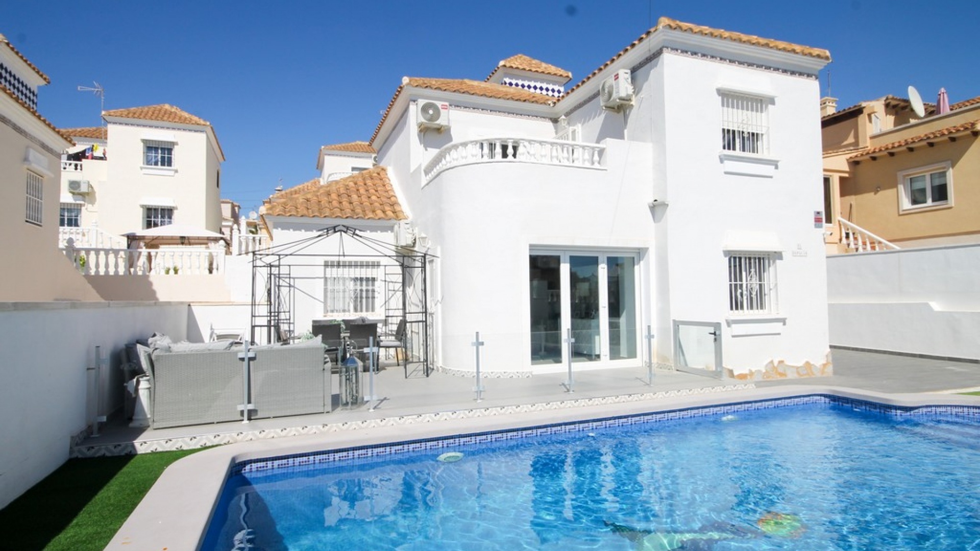 Wederverkoop - Villa - Villamartin - El Galan