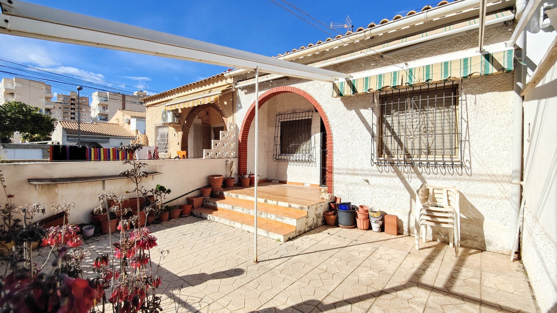 Wiederverkauf - Bungalow - Torrevieja - Nueva Torrevieja