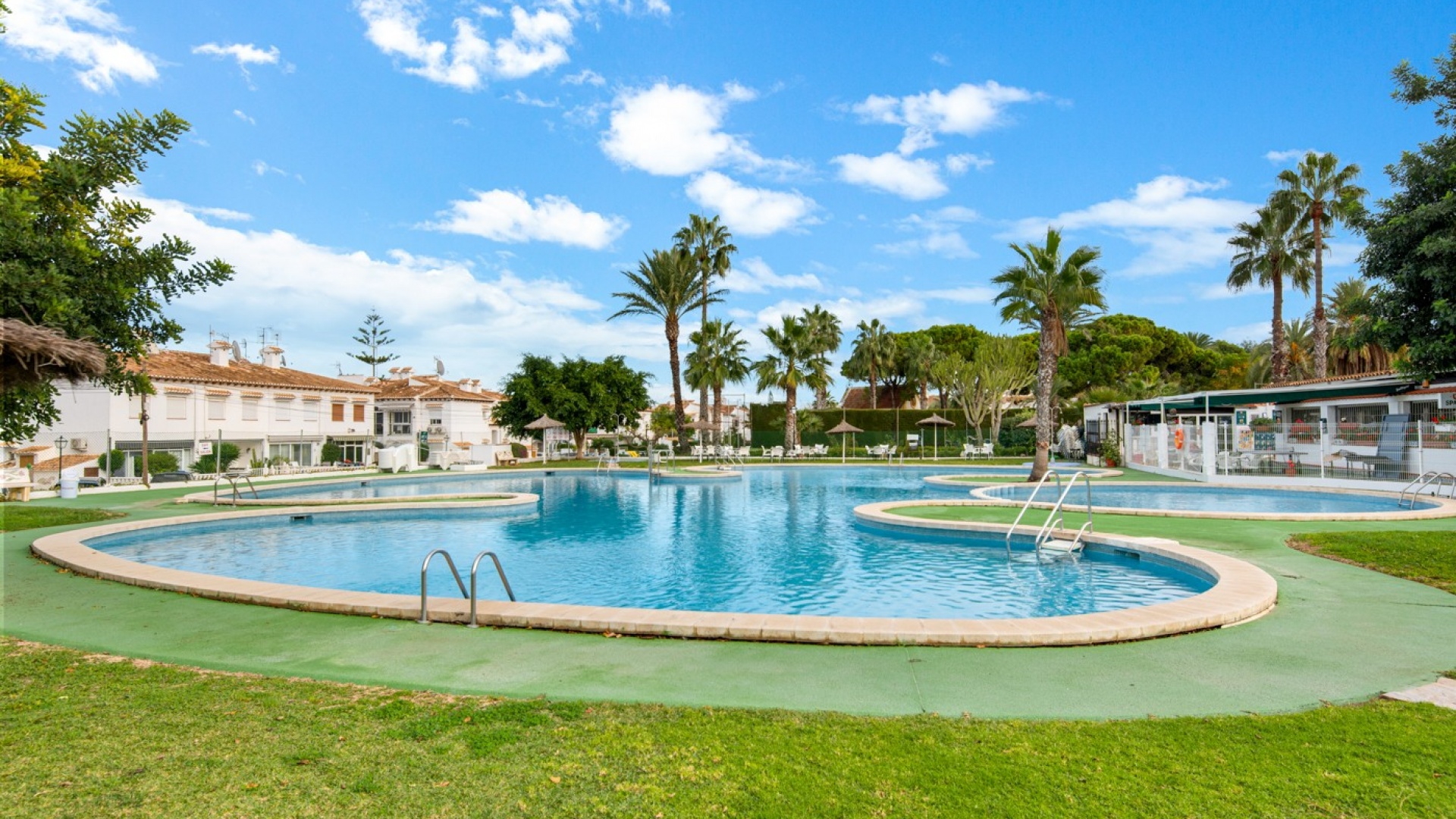 Wiederverkauf - Stadthaus - Torrevieja - Lago Jardin